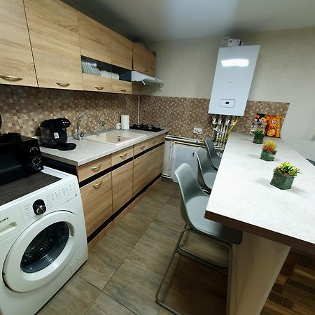 Apartament Lupeni Lupeni  Bagian luar foto