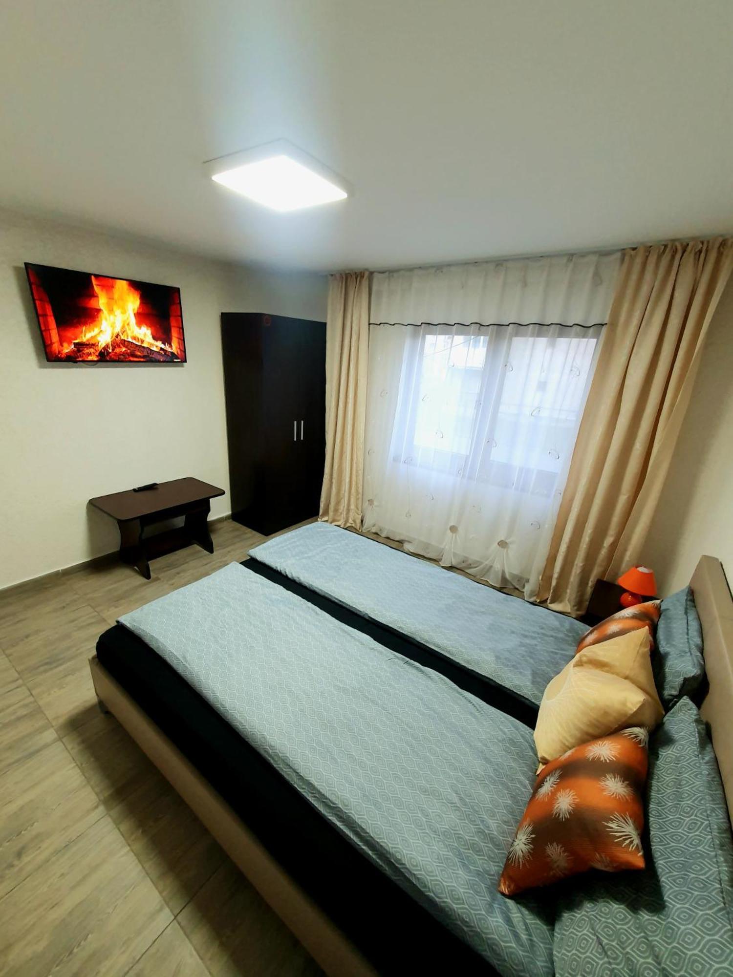 Apartament Lupeni Lupeni  Bagian luar foto